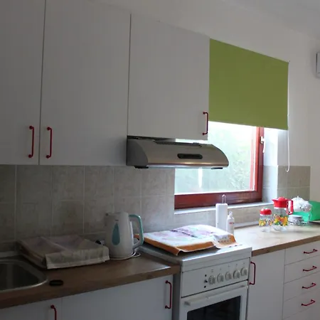 Πανσιόν Boulevard Garden House - Free And Save Parking In The Yard